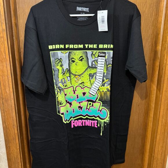 Fortnite - Born From The Brine NWT size Large T-Shirt - Picture 1 of 2